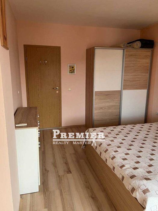 Продава се Двустаен апартамент в к.к. Слънчев бряг - 65 кв.м за 1016 €/кв.м - Снимка #2