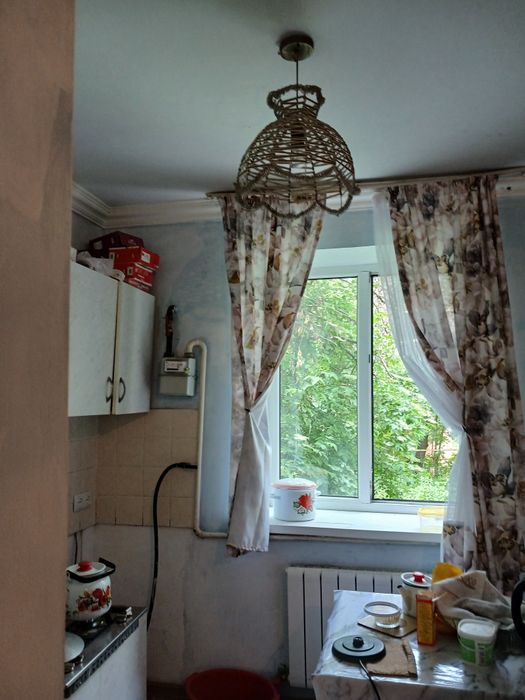 Продам квартиру 2-х еомнатный