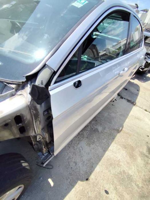 Usa stanga fata completa Passat B8