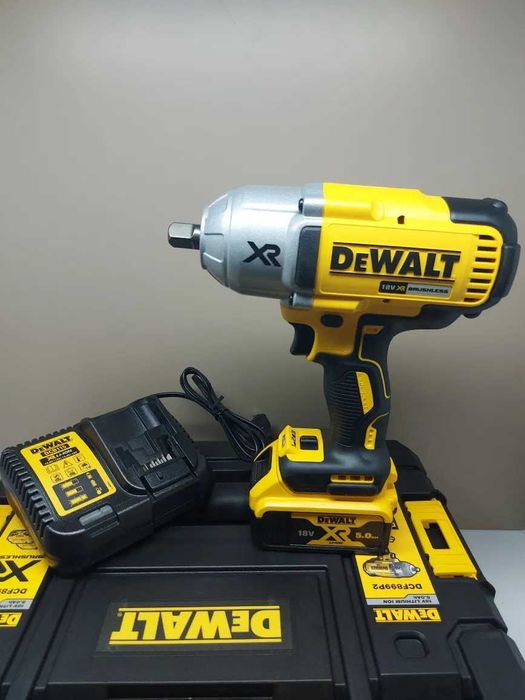 Гайковерт DeWALT DCF899P1 18V XR Brushless