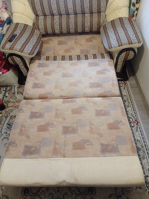 Диван и кресло тахта