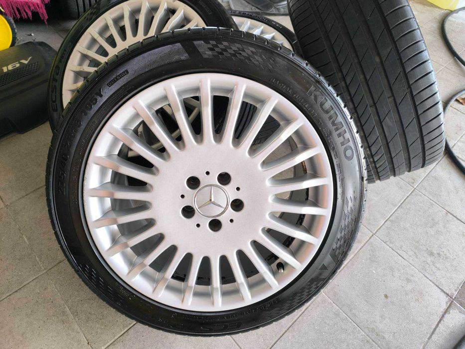 Продавaм гуми с оригинални  алуминиеви джанти за Mercedes 500 Cl, S