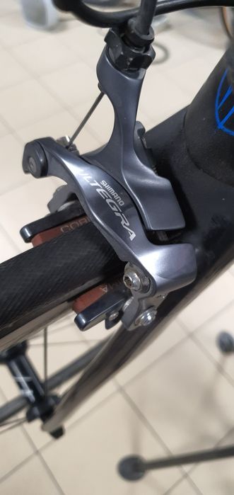 Cursiera Full carbon ,shimano ultegra Zipp