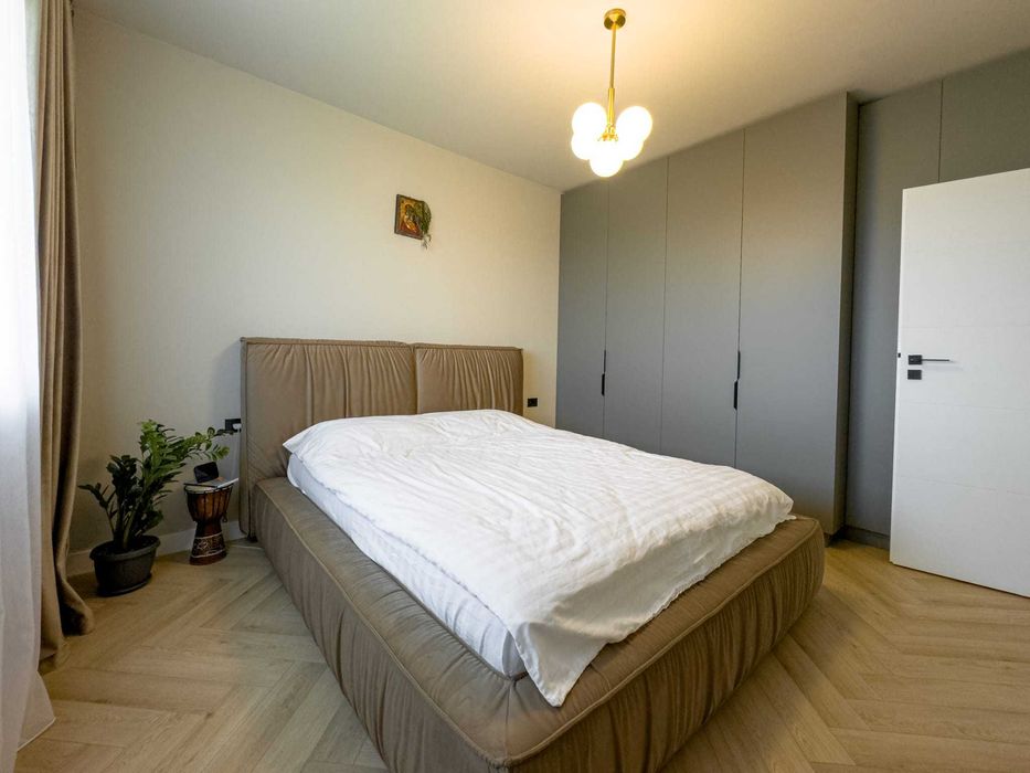 Apartament 4 camere