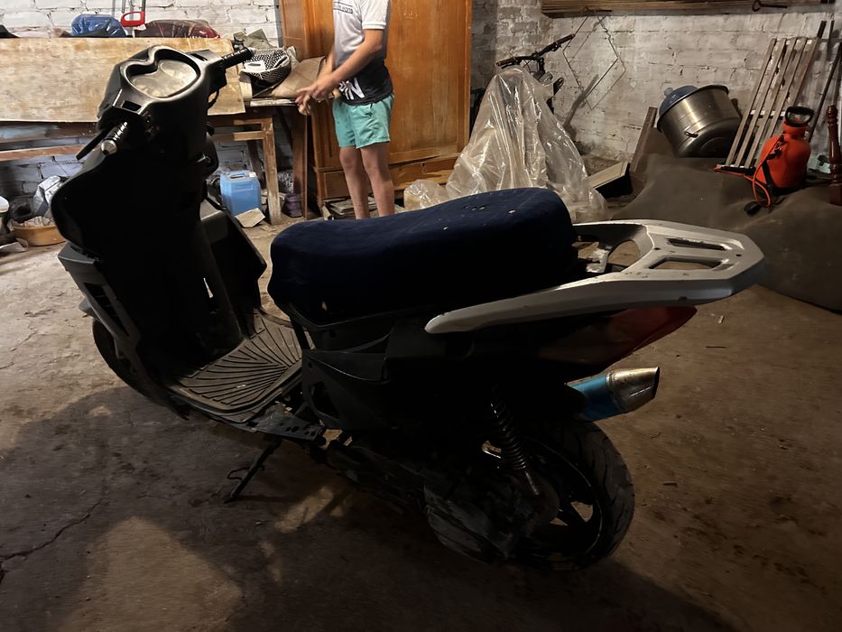 Скутер - мопед