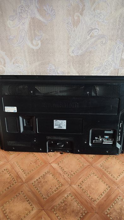 Телевизор Samsung на запчасти