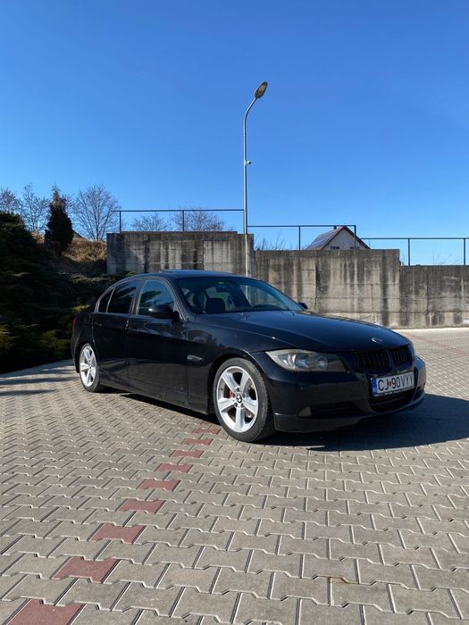 Vând BMW e90 163 cp 4299€ Negociabil
