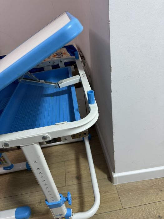 Школьная парта со стулом растущая