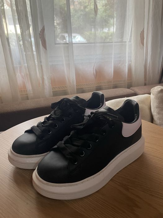 Adidași tip platformă Alexander Mqueen