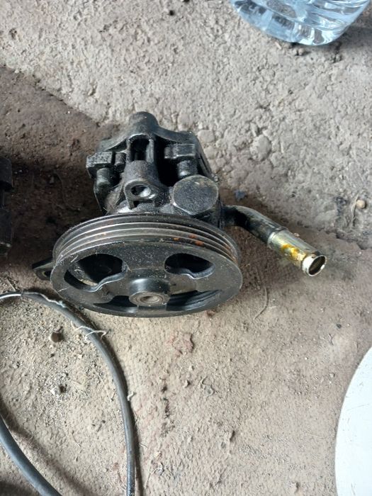 Запчасти мазда фамилия