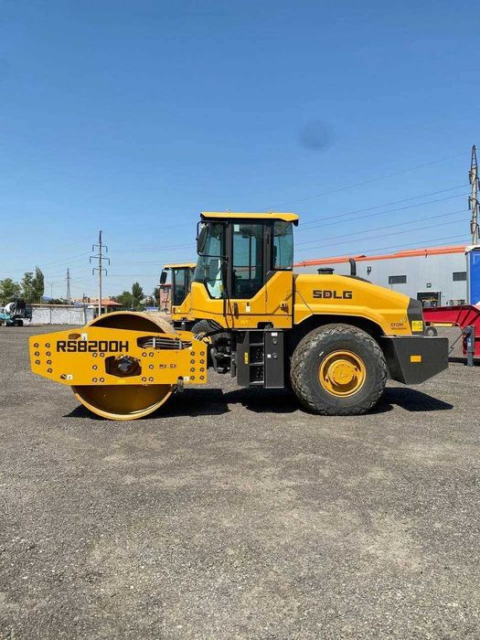Одновальцовый каток SDLG RS8200H