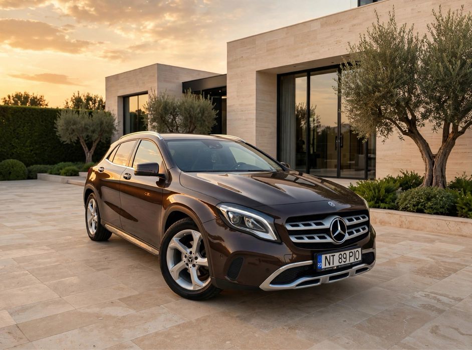 Mercedes-Benz GLA 220d 4Matric Automatic- 16900E