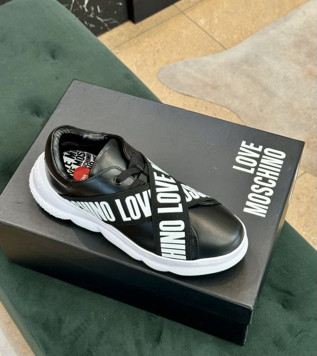 Дамски сникърси Love Moschino 36