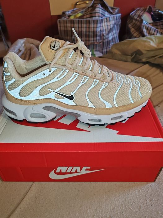 Nike air max plus.
