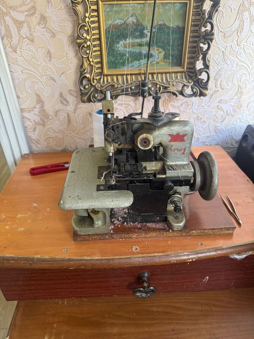 Продам швейные машинки