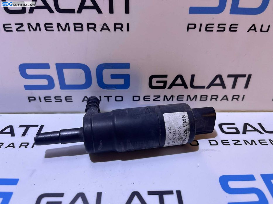 Pompa Pompita Motoras Spalatoare Faruri de pe Vas Stropgel BMW Seria 1 E81 E87 2004 - 2013 Cod 8377430 [D0602]