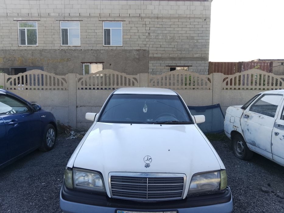 Продам Мерседес C 200