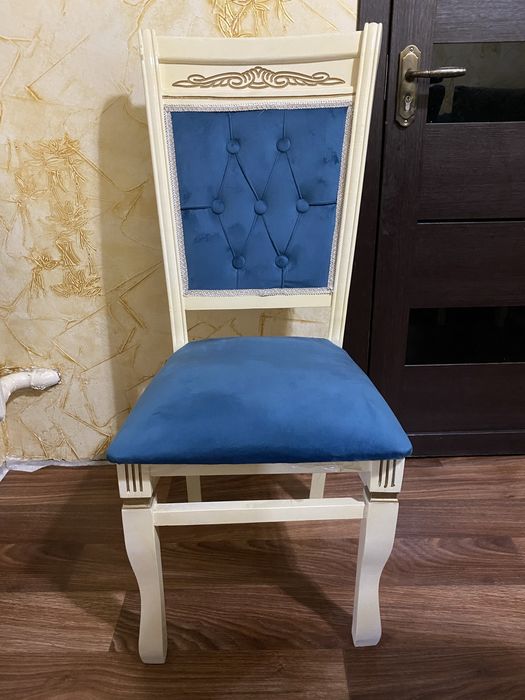 Продам стол со стульями