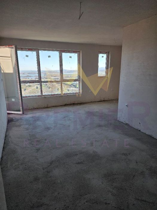 Продава се Двустаен апартамент в Бургас, Сарафово - 56 кв.м за 910 €/кв.м - Снимка #4