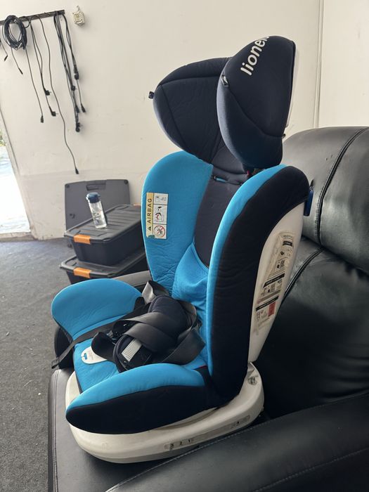 Scaun auto Lionelo Bastiaan ISOFIX
