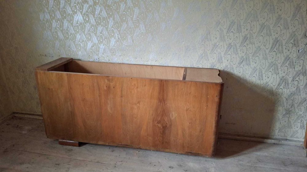 Donez mobilă veche – trebuie ridicată