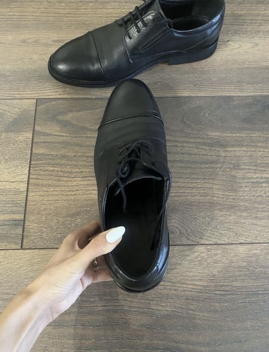 Официални обувки