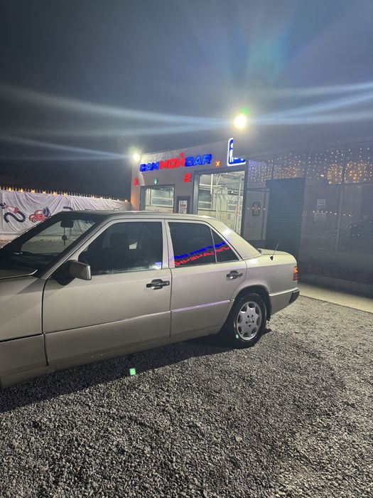 Продам мерседес 124