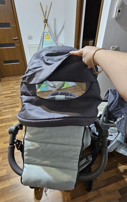 Vând carut Riko 3in1 550 ron