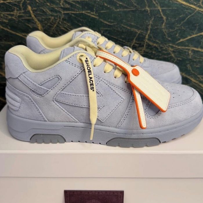 Off white out off office ooo