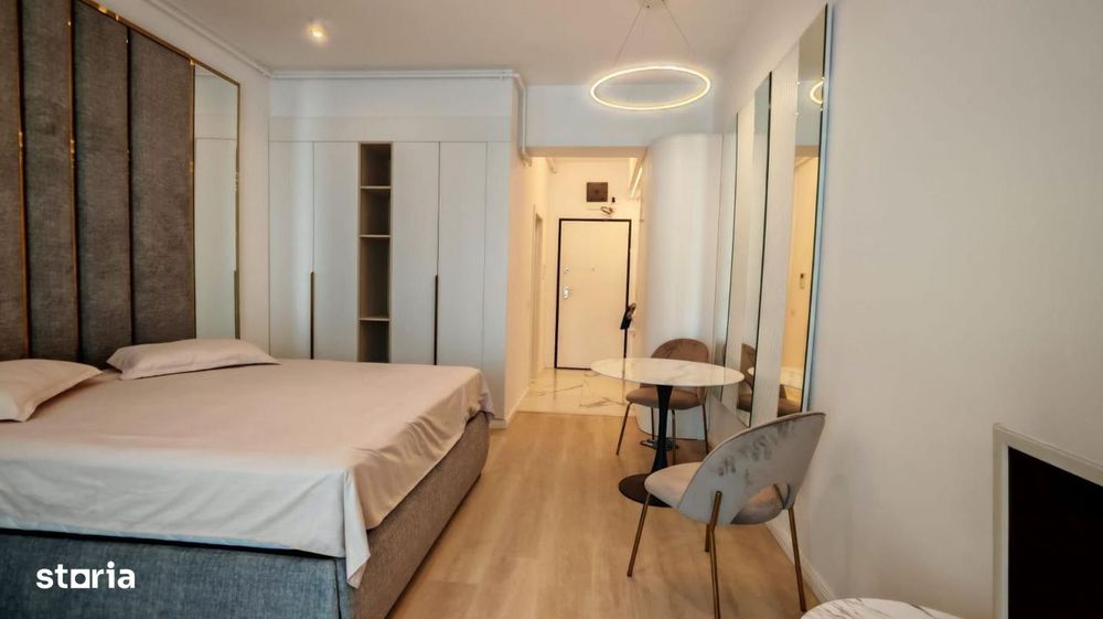 Studio spatios cu balcon mare si vedere laterala la mare in Tomis Vila