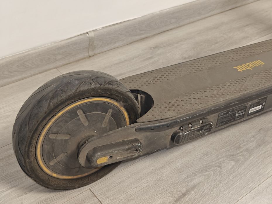 Ninebot Max G30 Электроскмокат