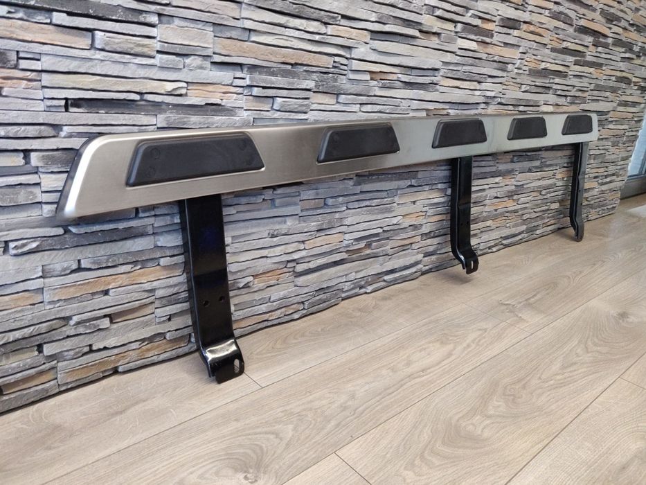 Prag Treapta Laterala AUDI Q7 4L (05-15) partea stanga