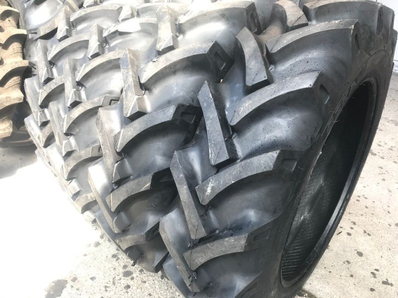 cauciucuri noi 11.2-28 8 pliuri si garantie 2 ani 8 r28 marca ozka