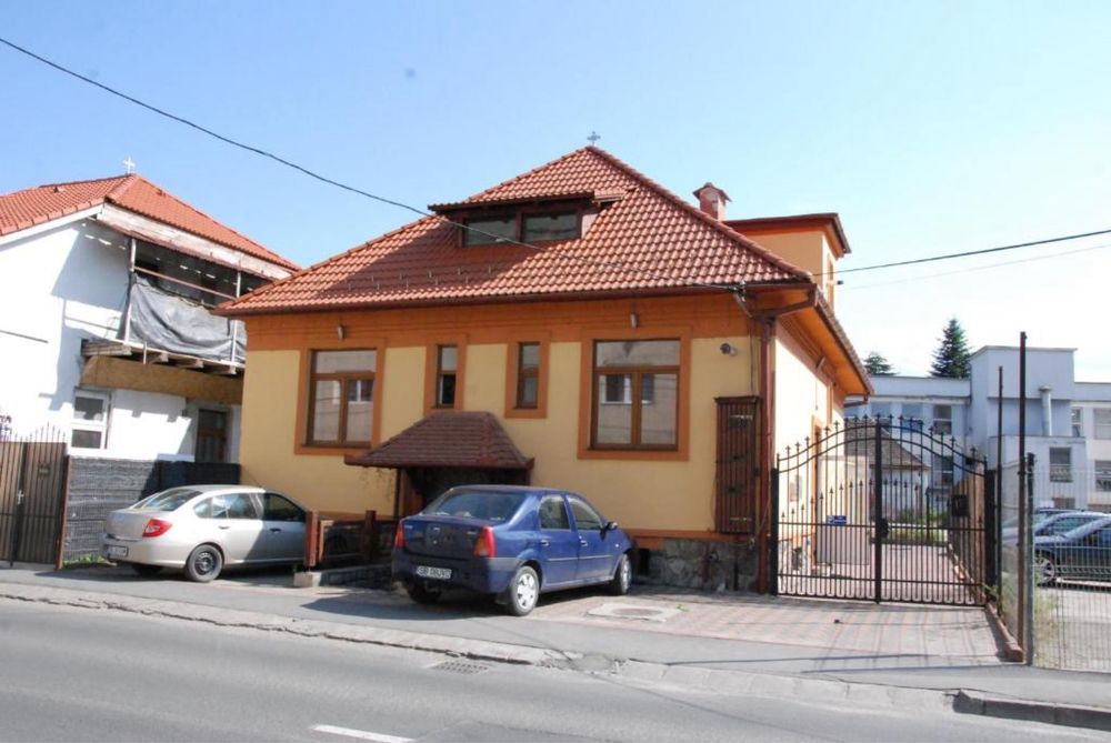 Vila pentru studenți, inchiriez loc în cameră