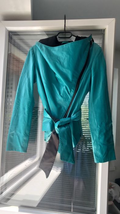 Geaca de piele moale turcoaz