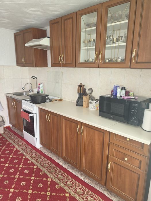 Срочно продам кухонный гарнитур