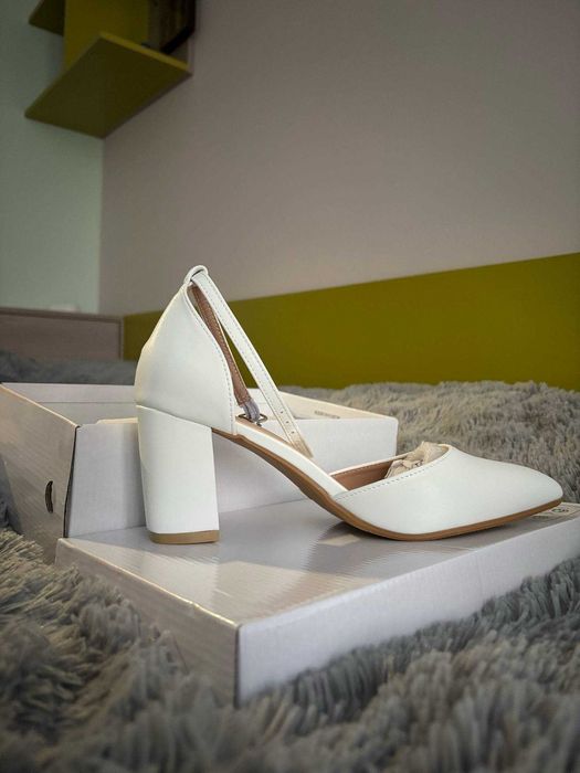 Дамски елегантн токчета