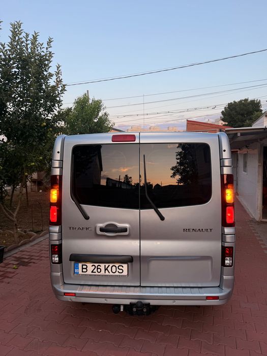 RENAULT Trafic 2024 — imagine 3