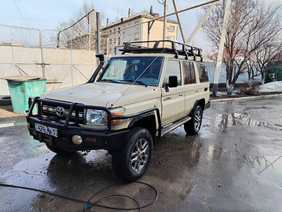 Тойота ленд крузер 76 кузов