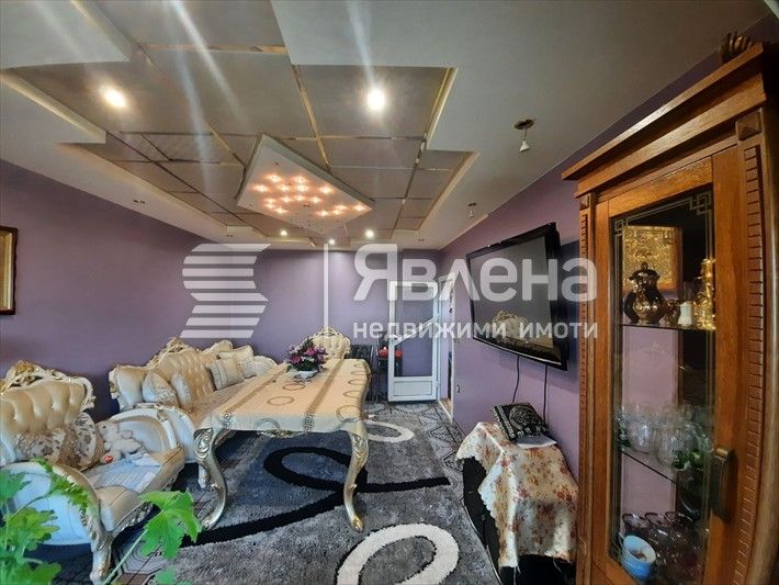 Продава се Двустаен апартамент в Аксаково - 65 кв.м за 1307 €/кв.м - Снимка #1