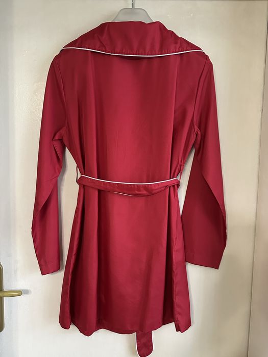 Шлифер Червен