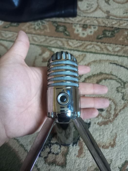 Микрофон ,Samsom meteor mic.