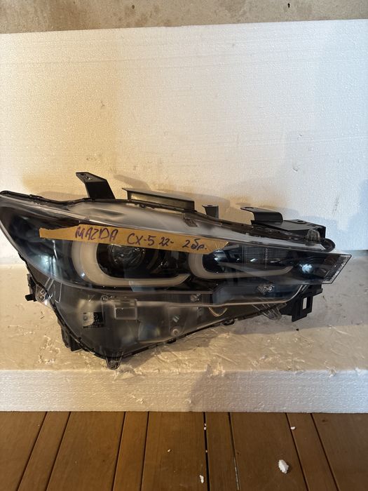 Фар Mazda CX-5 2022-