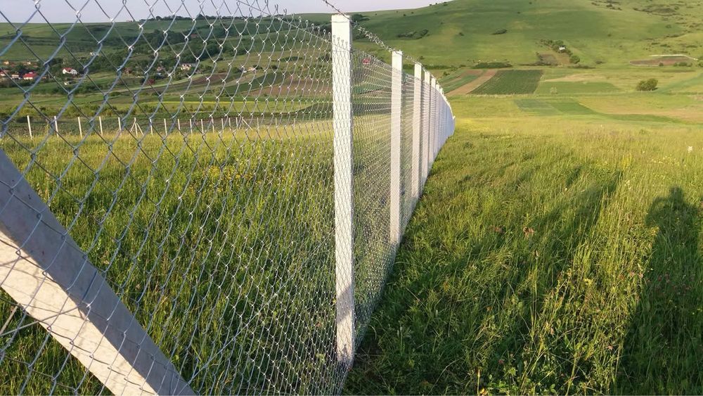 Construim garduri și porți exact după cerințele dumneavoastră