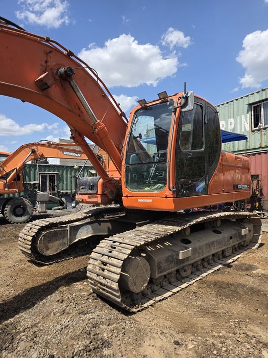Doosan DX225lca gusenichniy ekskavator ideal !!!