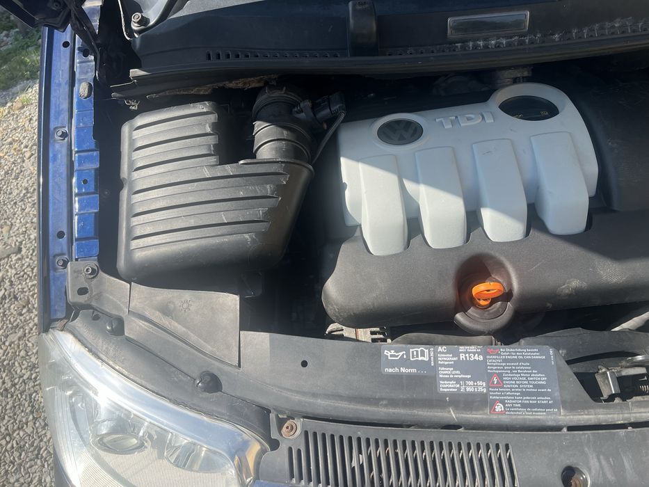 Vw saran  2.0tdy 2009