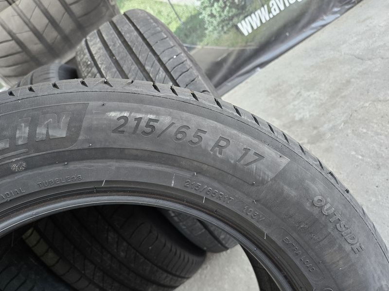215/65/17 MICHELIN 4бр
