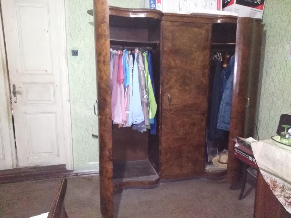 Старинен спален комплект, масив орех