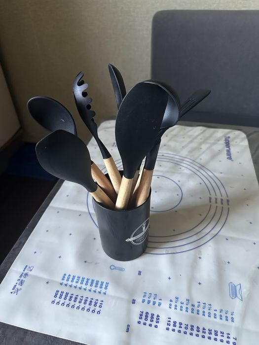 Кухонный набор  продам