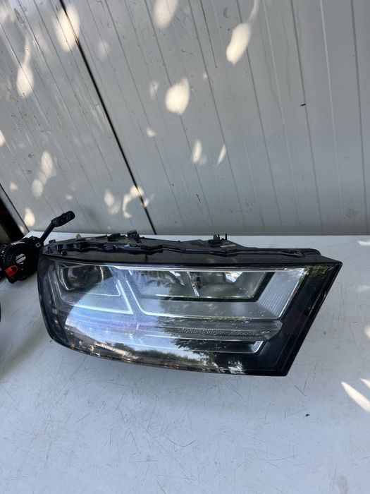 Far dreapta Audi Q7 4M full led matrix
